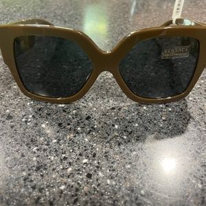 Authentic Versace VE4402 Women’s Sunglasses New
